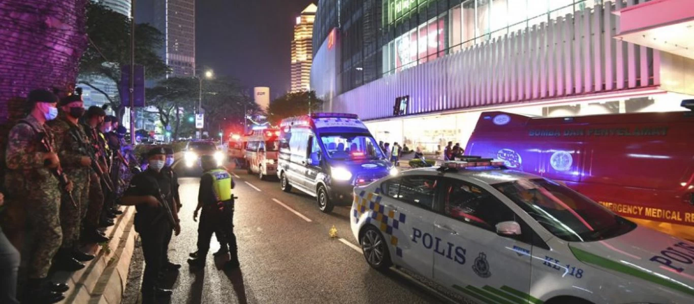 Μαλαισία: Ατύχημα στο μετρό της Κουάλα Λουμπούρ - Πάνω από 200 τραυματίες (βίντεο)